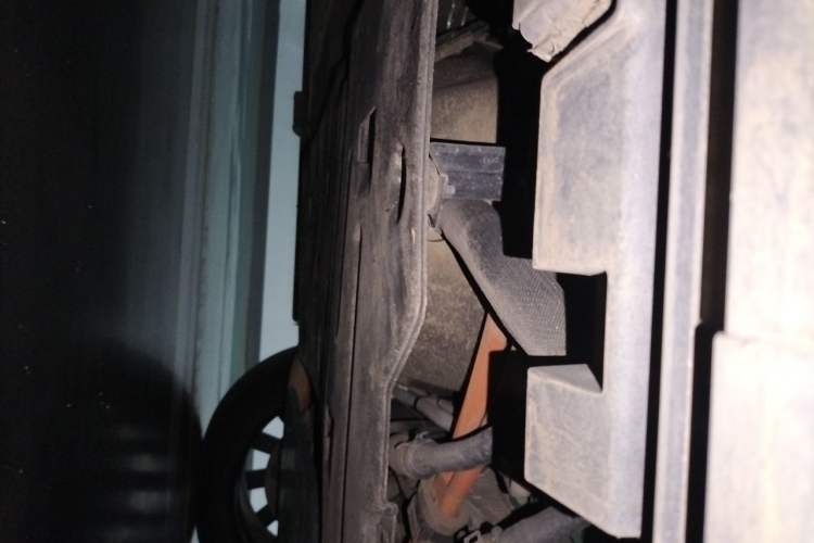 Used Denza N9 2025 Flagship Model Chassis Rear Left