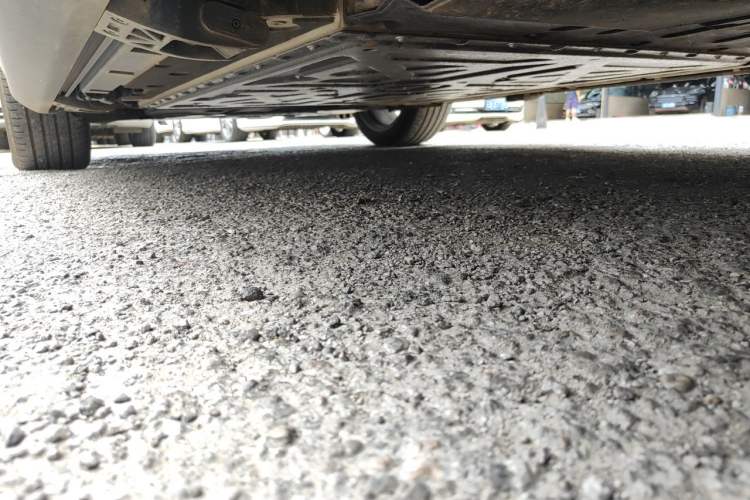 Used Denza N9 2025 Flagship Model Chassis Rear Left