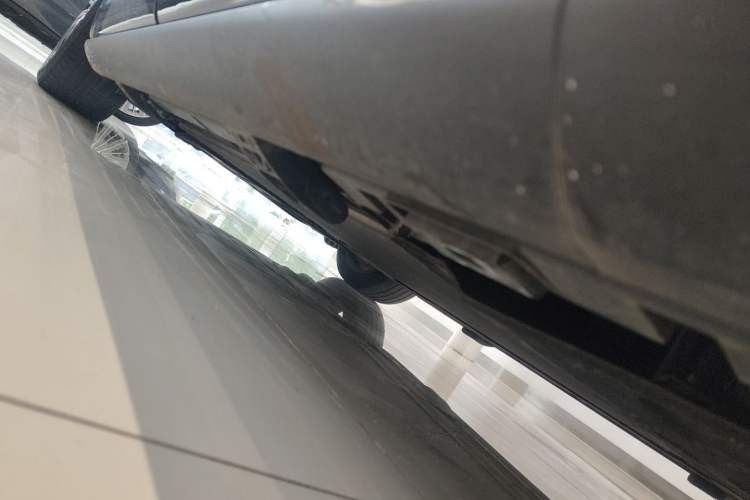 Used Denza N9 2025 Prestige Version Chassis Rear Left