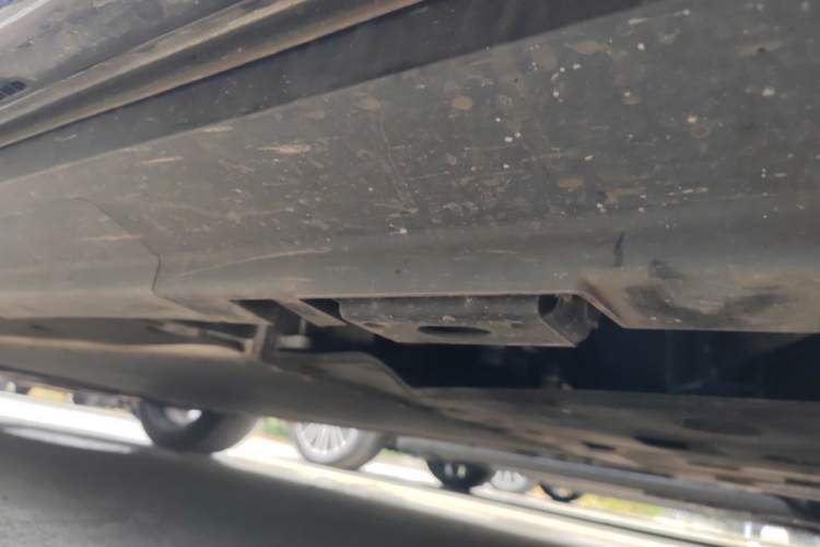 Used Denza N9 2025 Prestige Version Chassis Rear Left