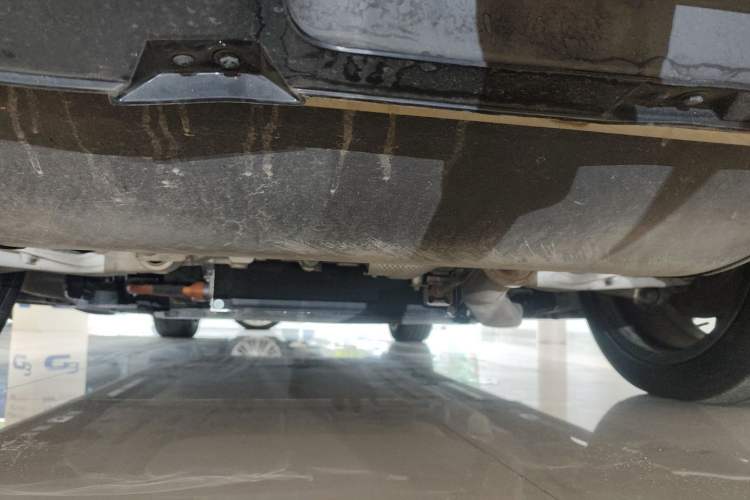 Used Denza N9 2025 Prestige Version Chassis Rear