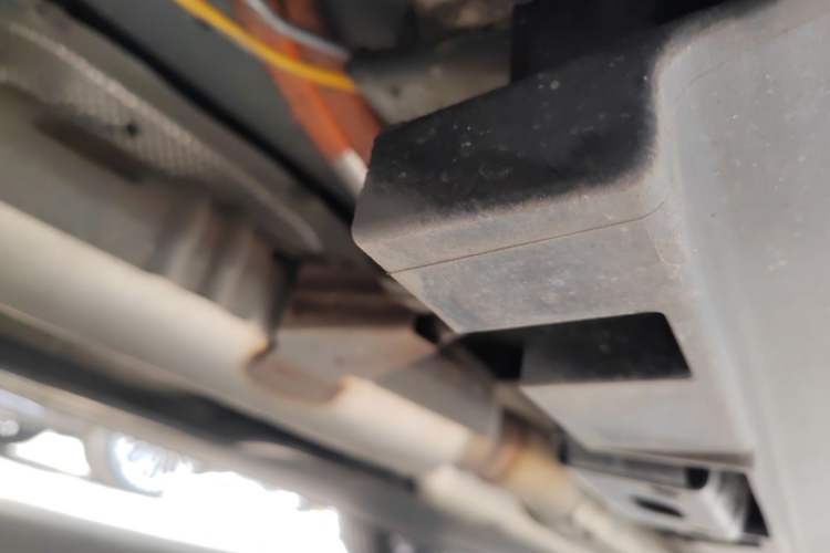 Used Denza N9 2025 Prestige Version Chassis Rear Right