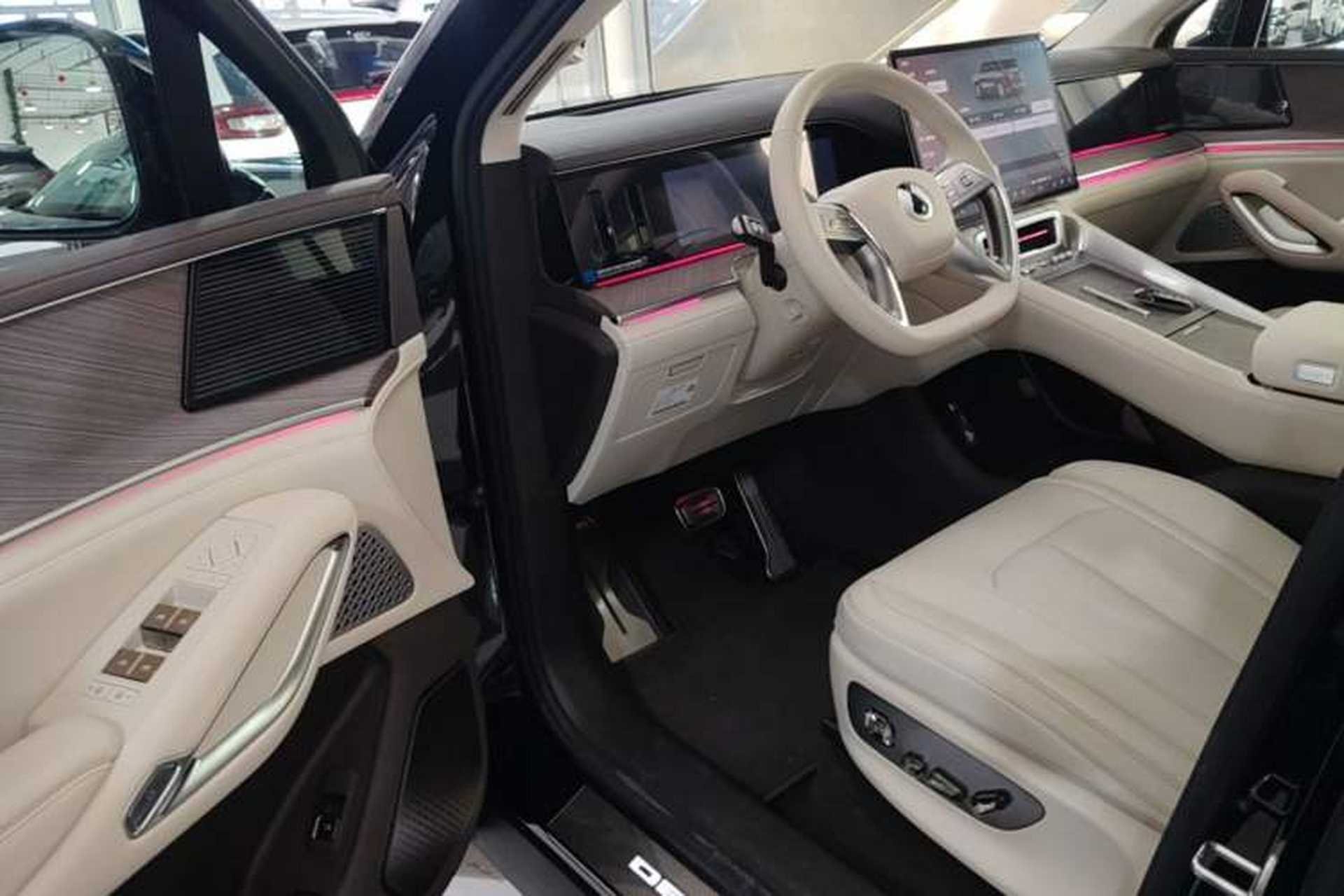 Used Denza N9 2025 Prestige Version Driver Seat