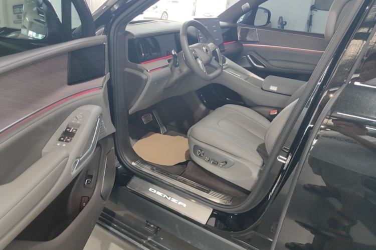 Used Denza N9 2025 Prestige Version Driver Seat