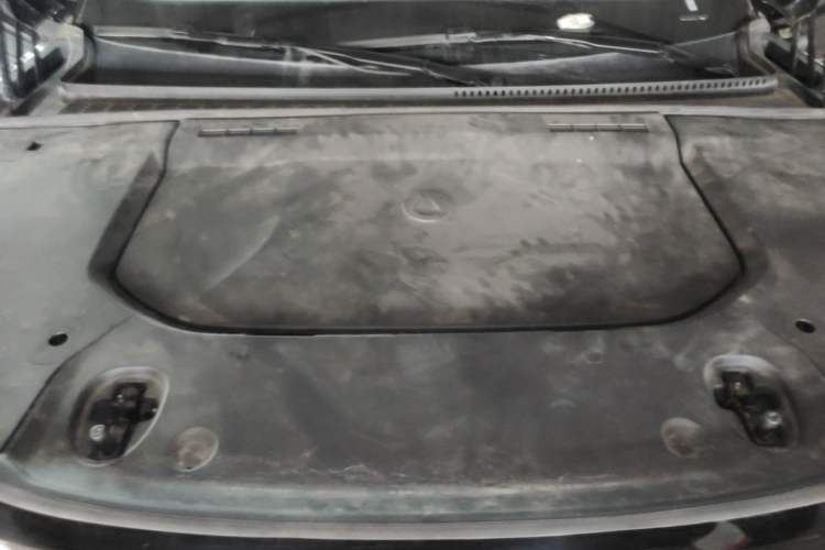 Used Denza N9 2025 Flagship Model Engine Bay