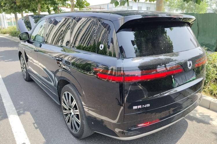 Used Denza N9 2025 Prestige Version Exterior 2