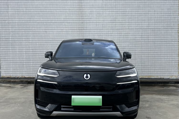 Used Denza N9 2025 Flagship Model Exterior 2