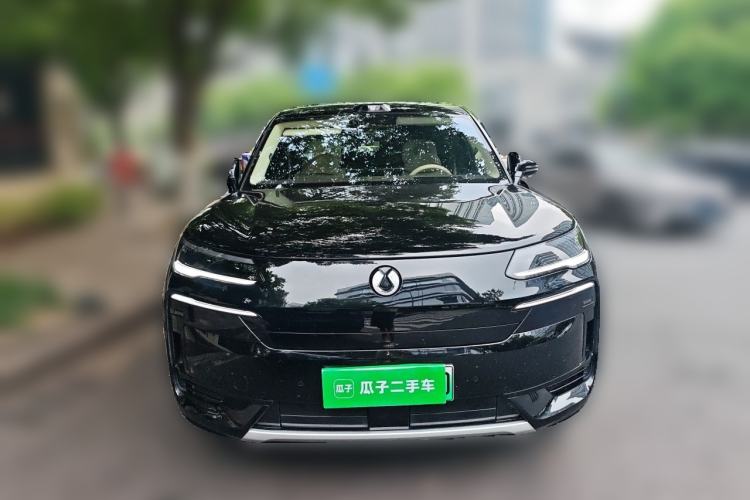 Used Denza N9 2025 Flagship Model Front