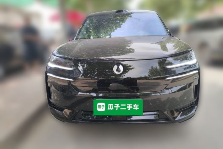 Used Denza N9 2025 Flagship Model Front