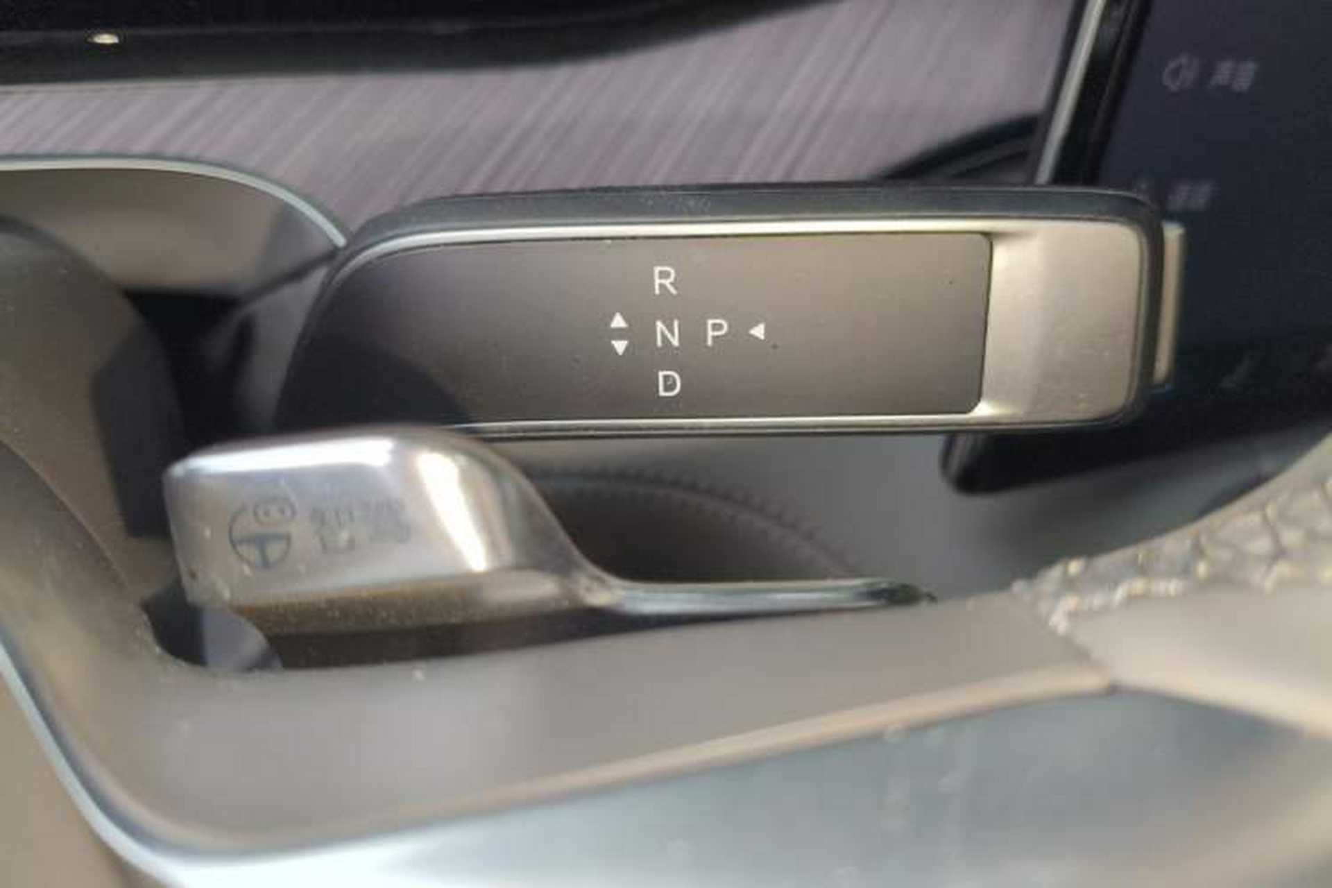 Used Denza N9 2025 Prestige Version Gear Lever