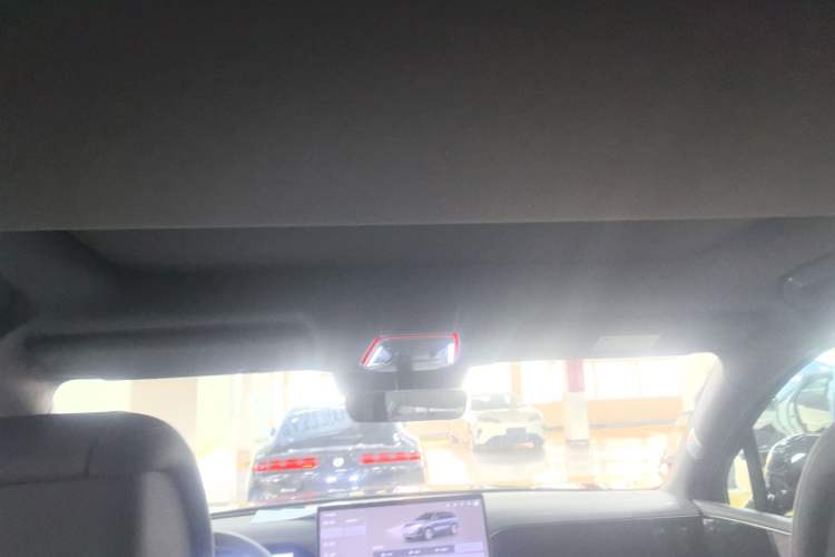Used Denza N9 2025 Prestige Version Headliner