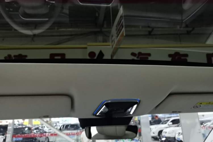 Used Denza N9 2025 Prestige Version Headliner