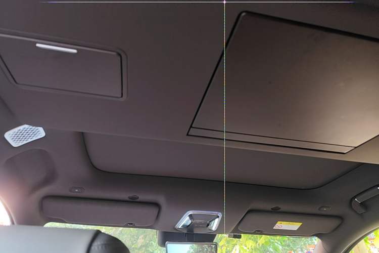 Used Denza N9 2025 Flagship Model Headliner