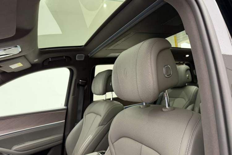 Used Denza N9 2025 Flagship Model Headliner