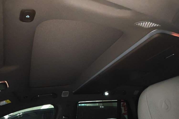 Used Denza N9 2025 Flagship Model Headliner
