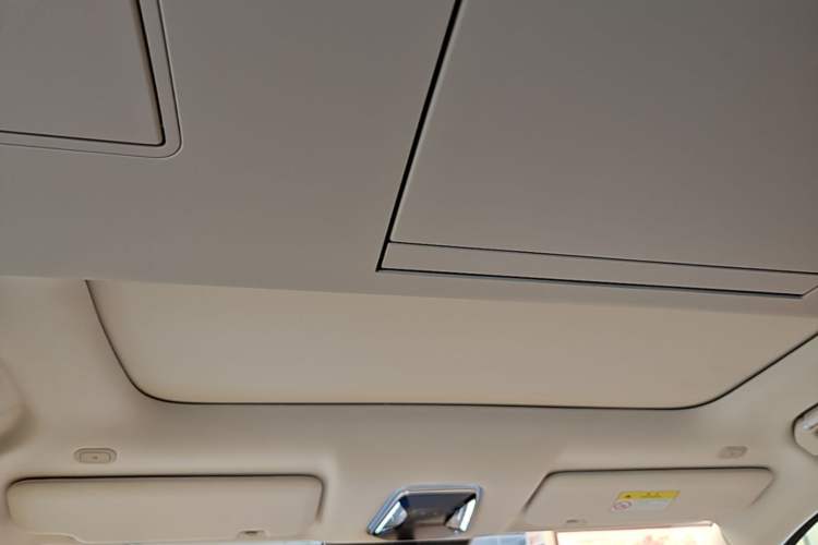 Used Denza N9 2025 Flagship Model Headliner