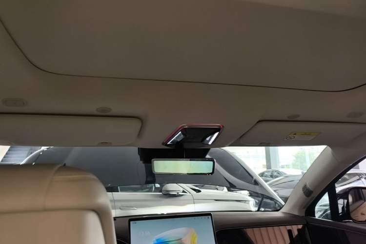 Used Denza N9 2025 Flagship Model Headliner