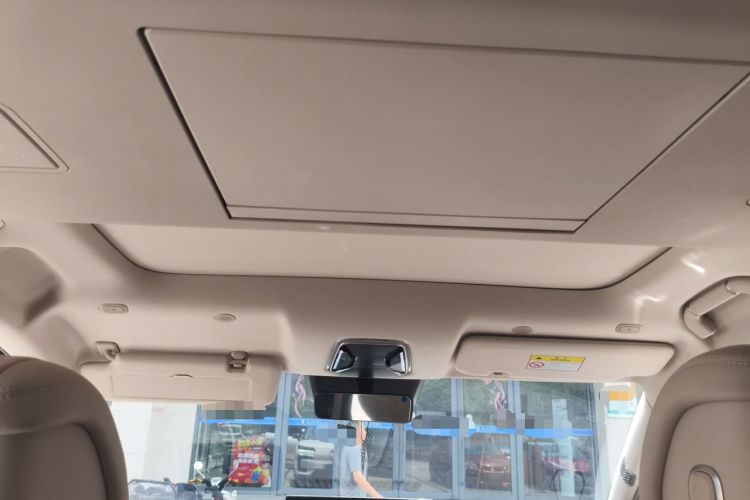 Used Denza N9 2025 Flagship Model Headliner