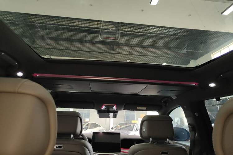 Used Denza N9 2025 Prestige Version Headliner