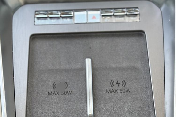 Used Denza N9 2025 Flagship Model Interior 7