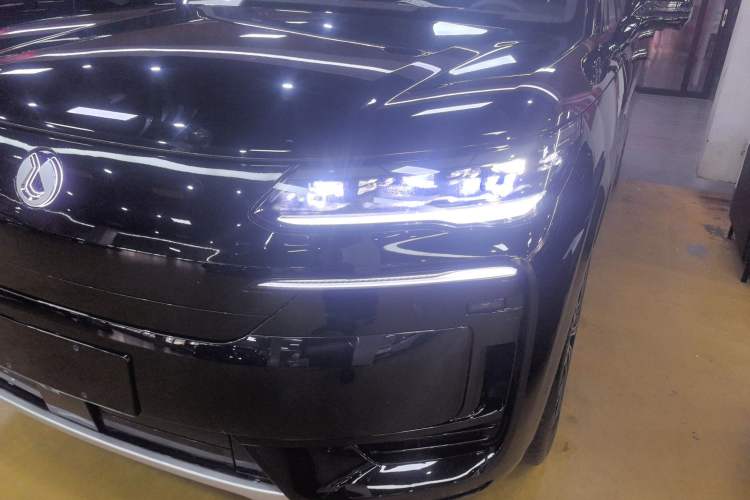 Used Denza N9 2025 Prestige Version Left Front Headlight