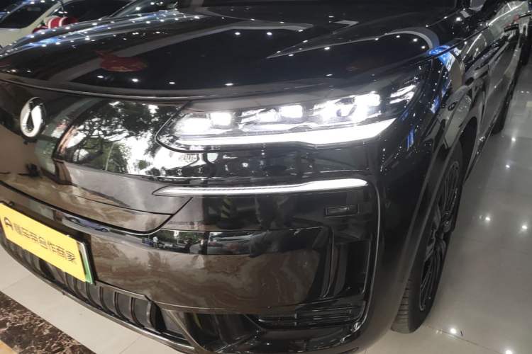 Used Denza N9 2025 Flagship Model Left Front Headlight