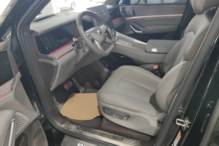 Used Denza N9 2025 Prestige Version Left Front Seat