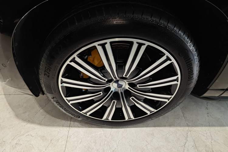 Used Denza N9 2025 Flagship Model Left Front Wheel Hub