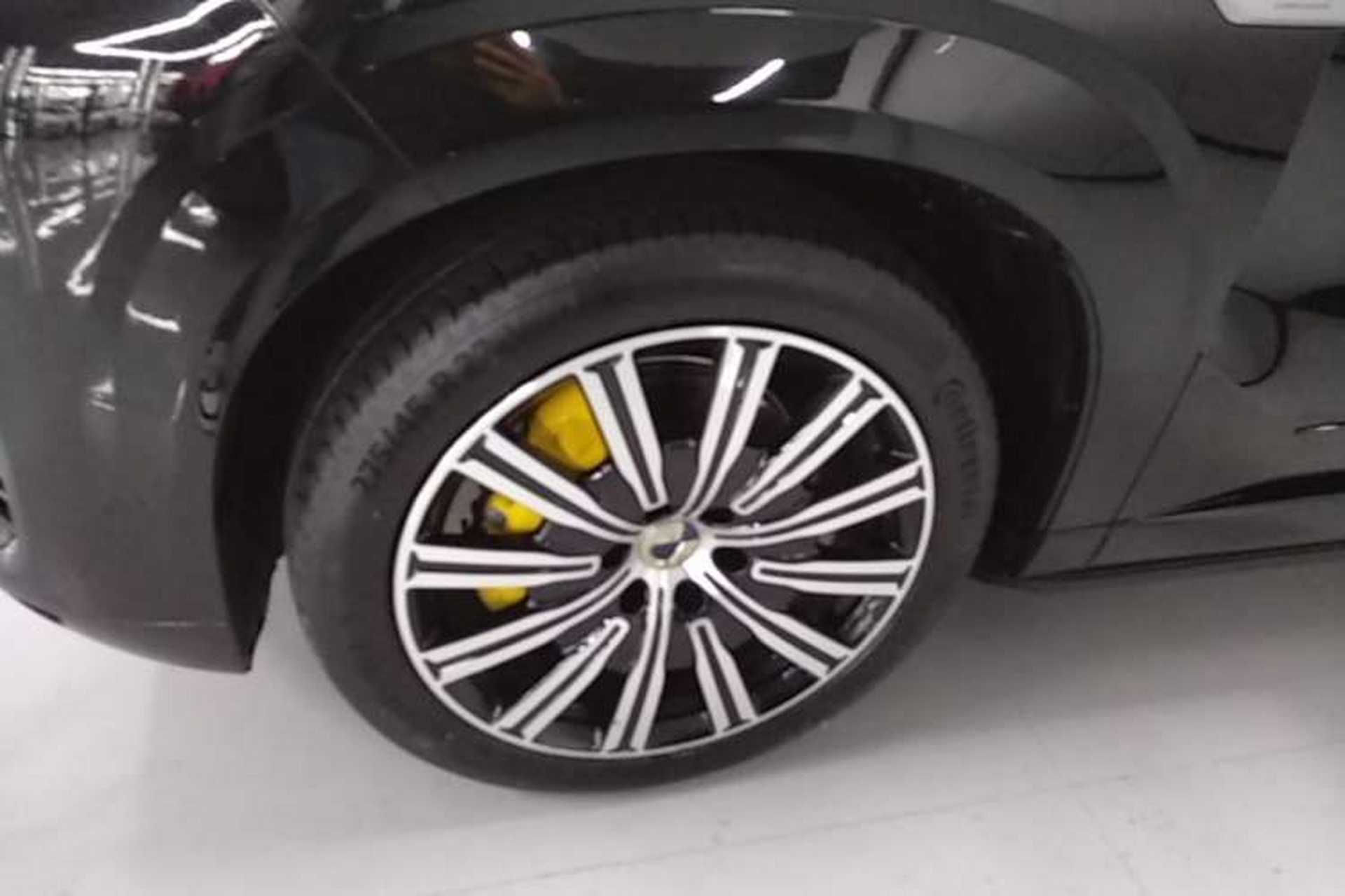Used Denza N9 2025 Flagship Model Left Front Wheel Hub