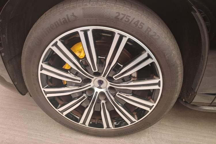 Used Denza N9 2025 Flagship Model Left Front Wheel Hub