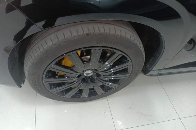 Used Denza N9 2025 Flagship Model Left Front Wheel Hub