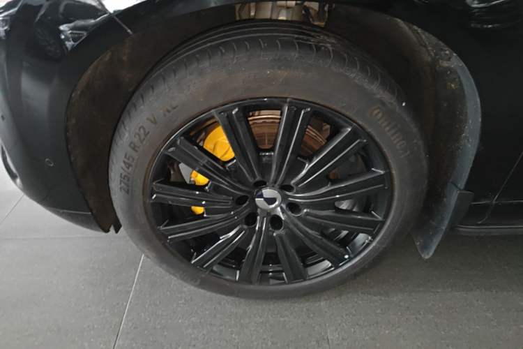 Used Denza N9 2025 Flagship Model Left Front Wheel Hub