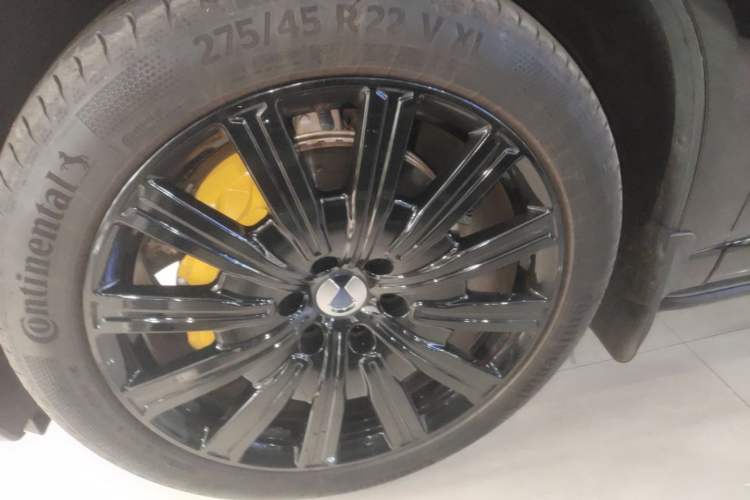 Used Denza N9 2025 Flagship Model Left Front Wheel Hub