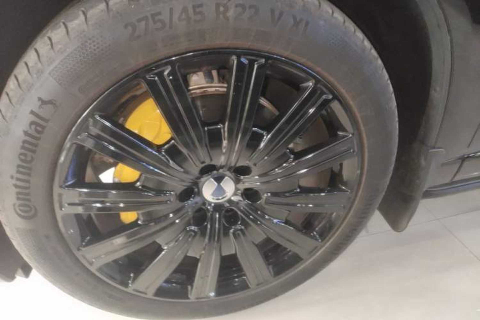 Used Denza N9 2025 Flagship Model Left Front Wheel Hub