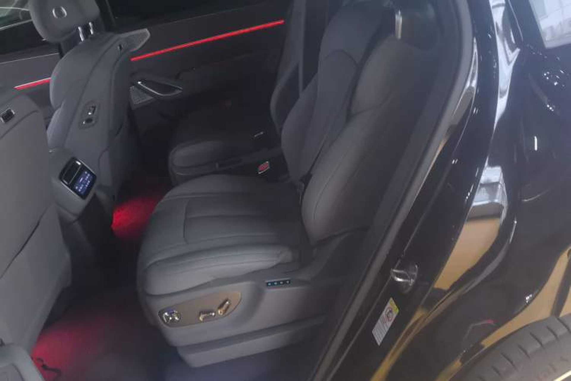 Used Denza N9 2025 Prestige Version Left Rear Seat