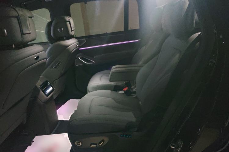 Used Denza N9 2025 Prestige Version Left Rear Seat