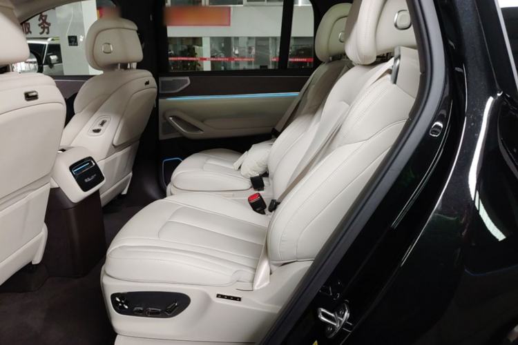 Used Denza N9 2025 Flagship Model Left Rear Seat