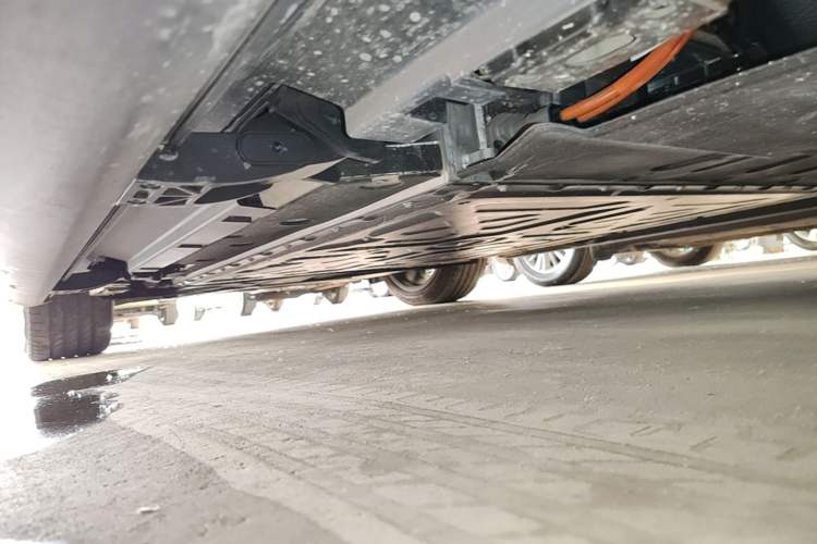 Used Denza N9 2025 Prestige Version Left Side Sill