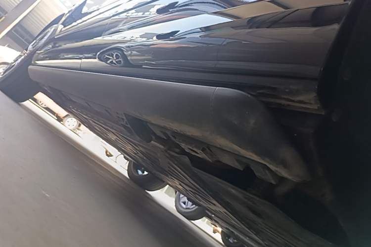 Used Denza N9 2025 Prestige Version Left Side Sill