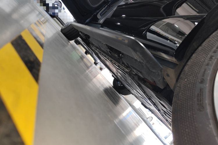 Used Denza N9 2025 Prestige Version Left Side Sill