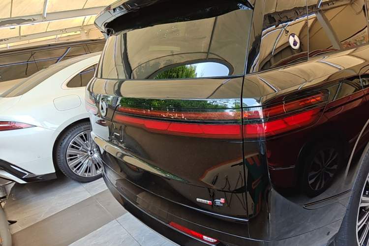Used Denza N9 2025 Flagship Model Rear