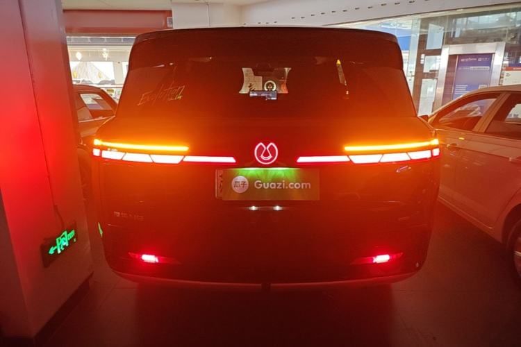 Used Denza N9 2025 Prestige Version Rear