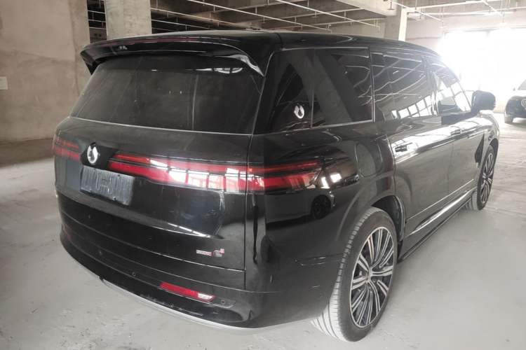 Used Denza N9 2025 Flagship Model Rear Right 45 Deg