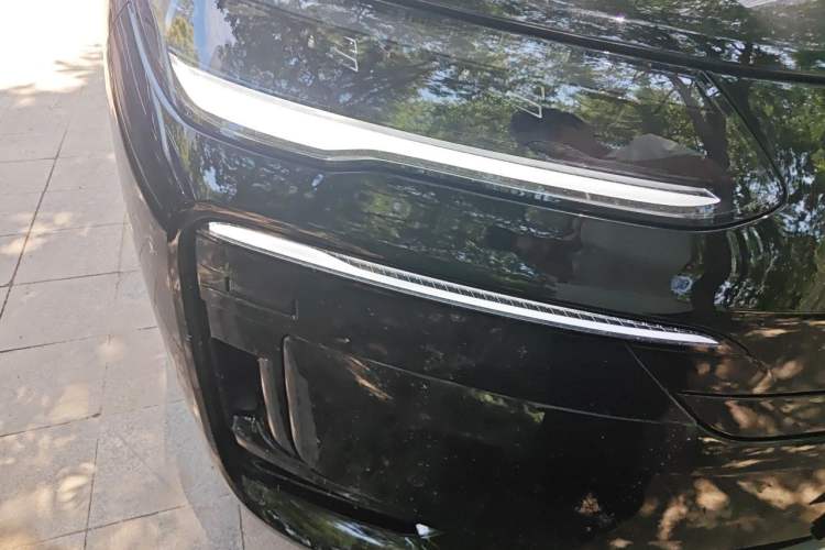 Used Denza N9 2025 Prestige Version Right Front Headlight