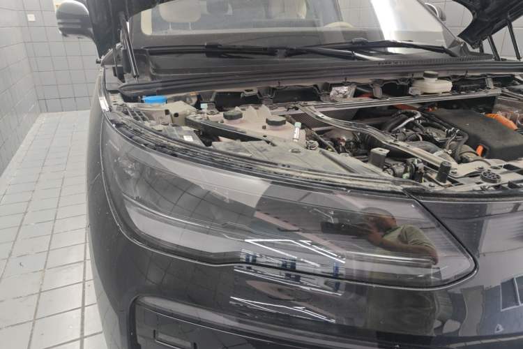 Used Denza N9 2025 Prestige Version Right Front Headlight