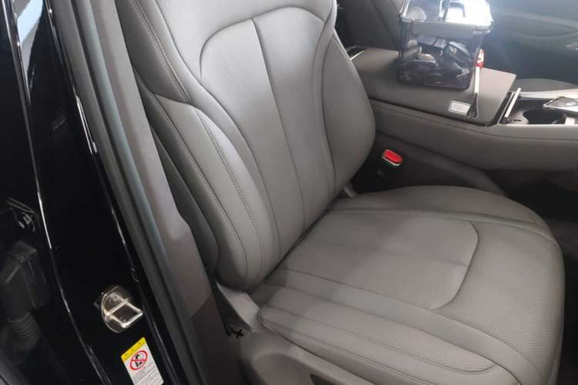 Used Denza N9 2025 Flagship Model Right Front Seat