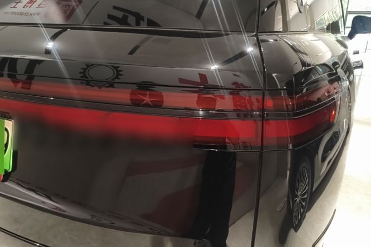 Used Denza N9 2025 Flagship Model Right Rear Taillight