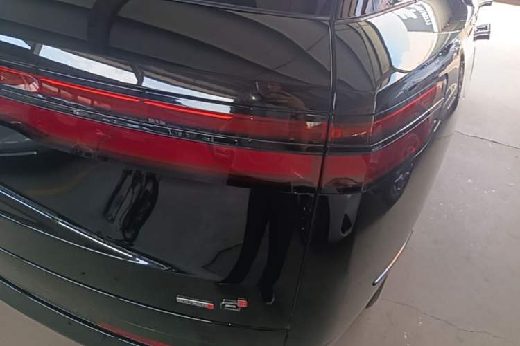 Used Denza N9 2025 Prestige Version Right Rear Taillight