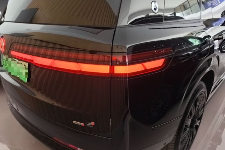 Used Denza N9 2025 Flagship Model Right Rear Taillight