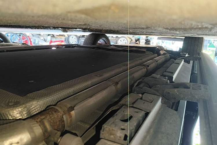 Used Denza N9 2025 Flagship Model Right Side Sill